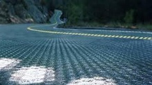 Улици от соларни панели. Франция планира да построи 1000 км слънчеви пътища