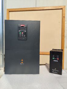Соларен помпен контролер трифазен SAJ 93kW